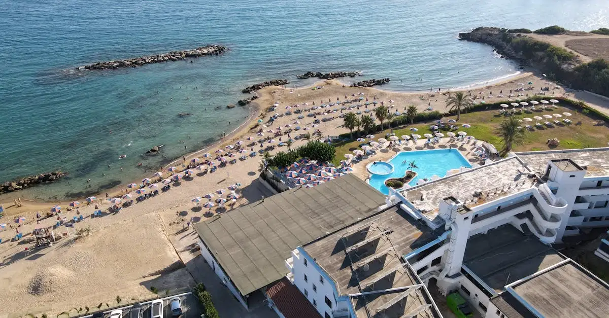 Almyra Hotel Paphos: Luxe verblijf aan de kust van Cyprus