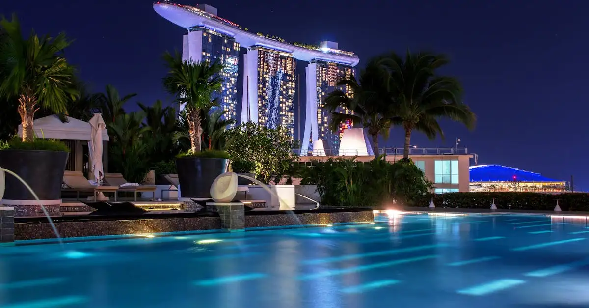 Raffles Hotel Singapore: Luxe & Iconische Verblijfplaats